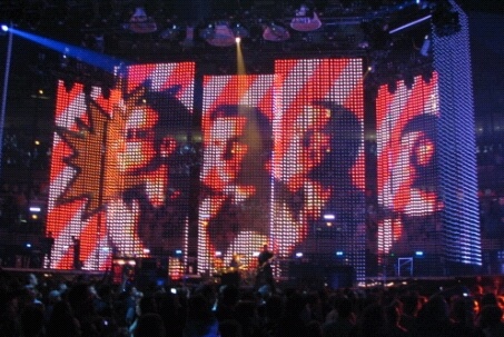 Palco da Vertigo Tour do U2